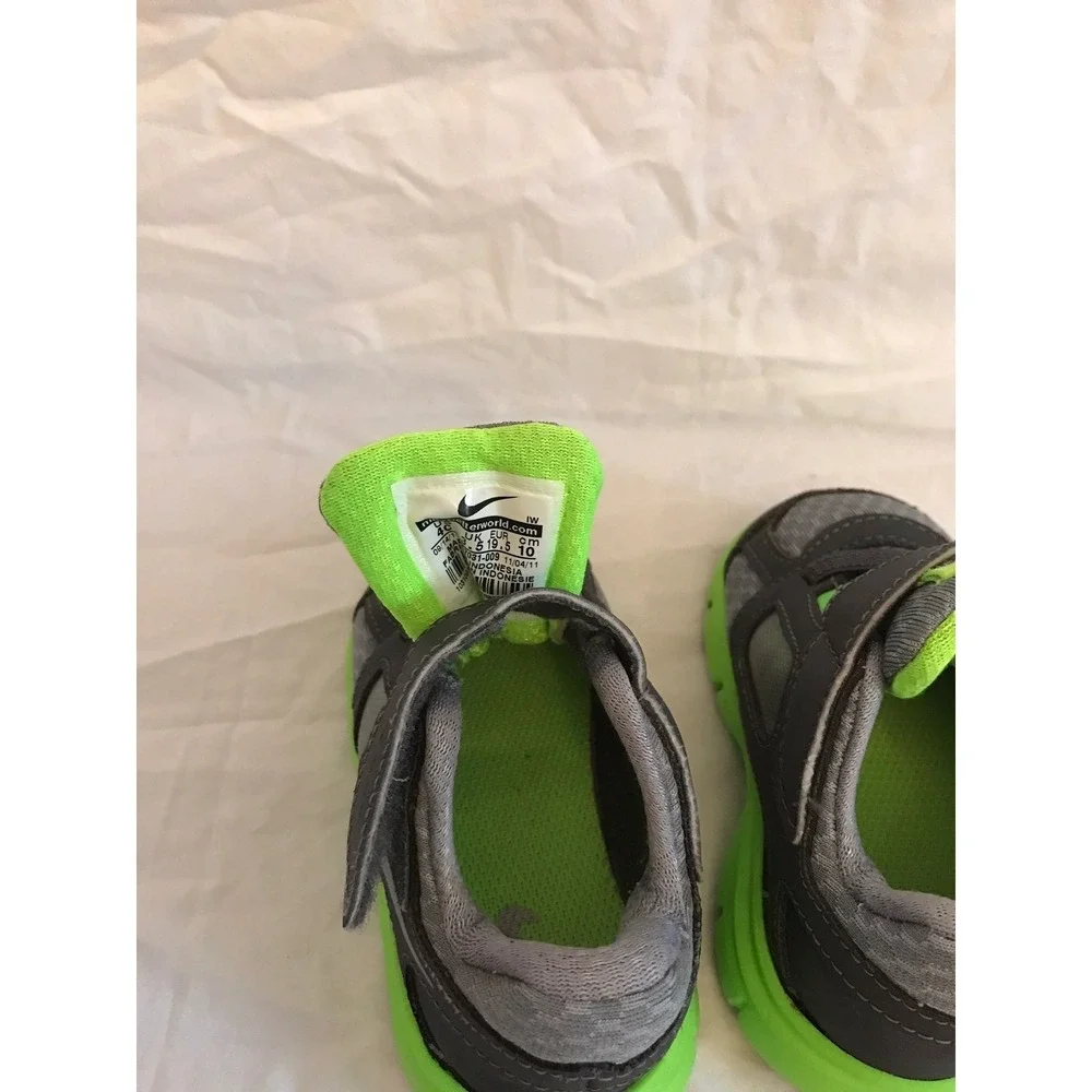 Nike baby shoes